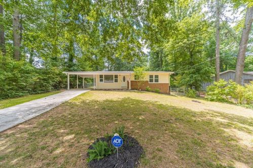 2040 Frank Ln, Marietta, GA 30060-4978