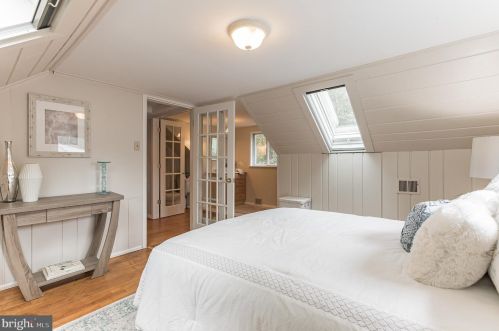 916 Robin Rd, Silver Spring MD 20901-1871 exterior