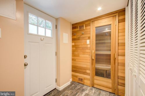 707 Silver Spring Ave, Silver Spring MD  20910-4661 exterior