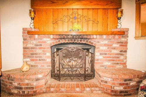 1621 Sumac Ln, Anaheim CA  92804-6653 exterior