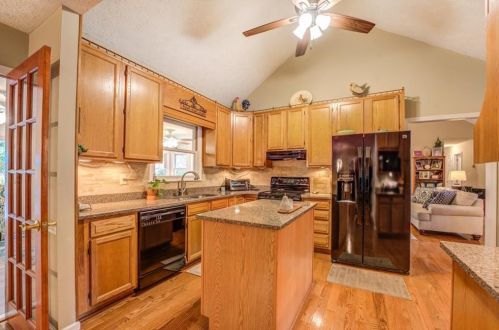 2914 Southpark Ter, Conyers GA  30094-3375 exterior