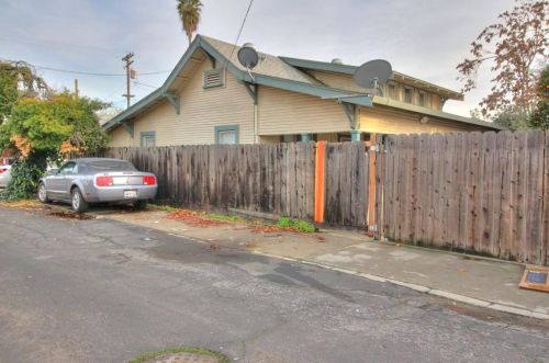 116 Baker Way, Modesto, CA 95354-0401
