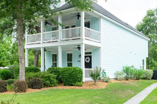 1300 Carol Oaks Dr, Mount Pleasant, SC 29466-6501