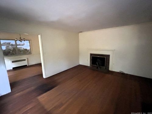 10 Bow End Rd, Norwalk, CT 06851-1701