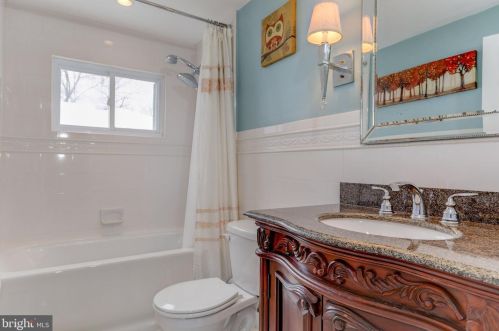 958 Chesterfield Rd, Haddonfield NJ 08033-3615 exterior