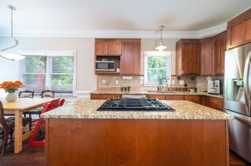 112 Ericson St, Atlanta GA  30317-1616 exterior