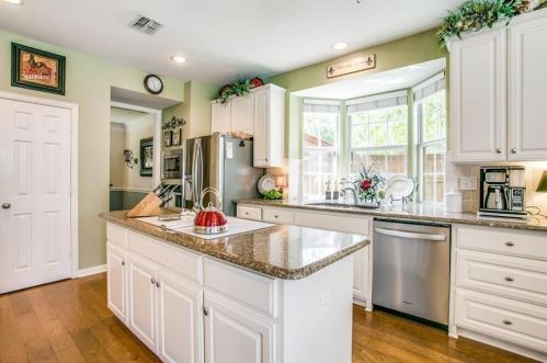 2601 Barrington Dr, Plano TX  75093-6184 exterior