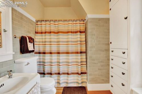 1001 Harrison Ave, Canon City CO 81212-3445 exterior