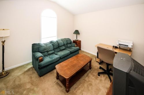 6845 Bells Lndg Cv, Rex GA 30273-2264 exterior