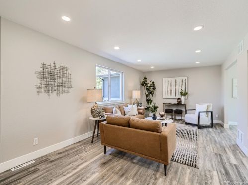 20368 Briarwood Ave, Denver CO  80016-1702 exterior