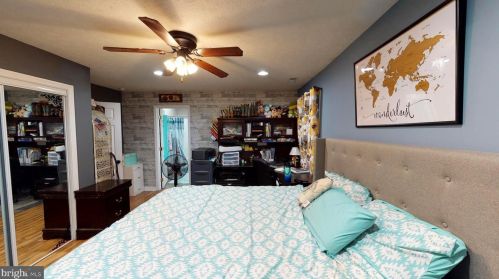 3332 Mountain Rd, Wardensville WV 26851-8279 exterior