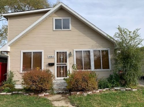 15811 Wood St, Dixmoor, IL