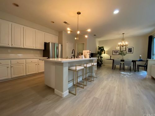 12 Three Rivers, Irvine CA  92602-1029 exterior