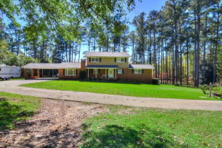 1038 Cherokee Dr, Lincolnton, GA 30817-2672