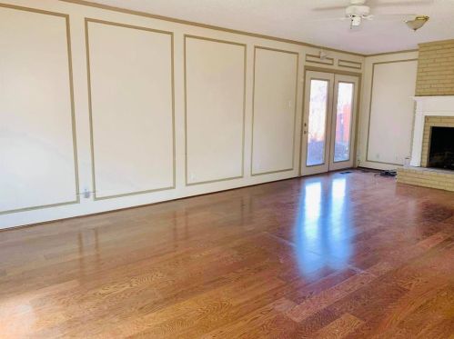 10212 Chesterton Dr, Dallas TX  75238-2248 exterior