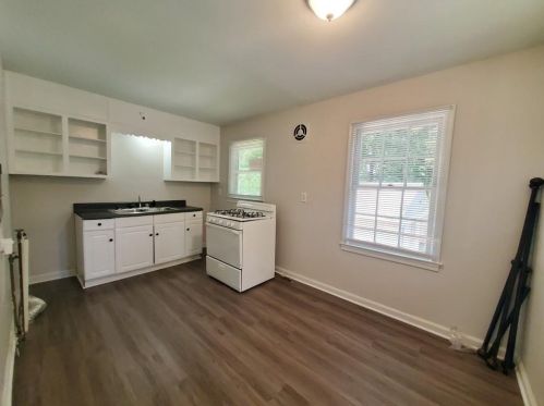 3748 Clairmont Rd, Atlanta GA  30341-4910 exterior