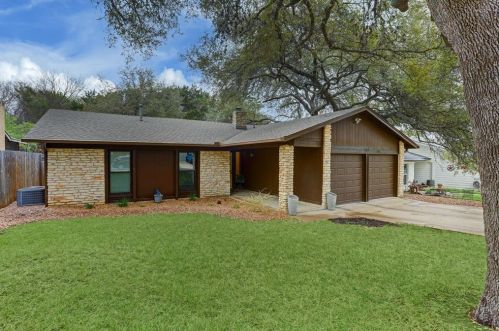 7305 Broken Arrow Ln, Austin, TX 78745-6473
