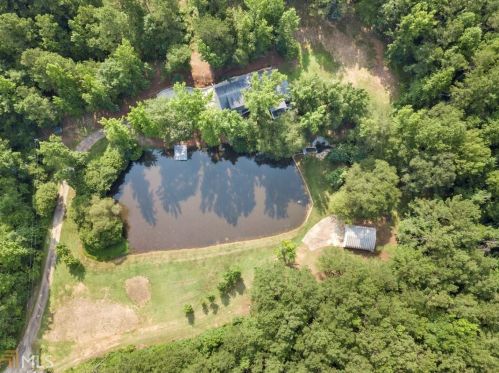 422 Kelly Farm Rd, Newnan, GA 30265-1443