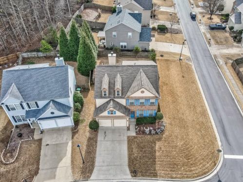 216 Ashland Dr, Holly Springs, GA 30189-7161