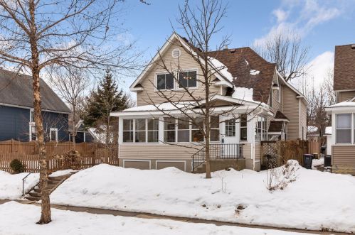 665 Bidwell St, Saint Paul, MN 55107-3613
