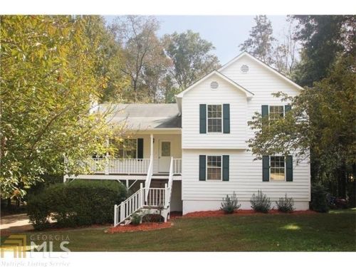 7080 Blossomwood Dr, Holly Springs, GA 30115-2812