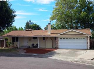 6220 Gibson Ct, Pleasanton, CA 94588-3959