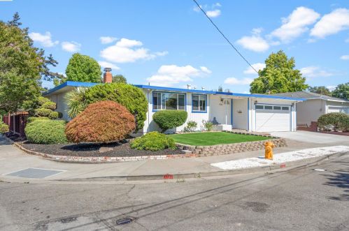 24622 Heather Ct, Hayward, CA 94545-2005