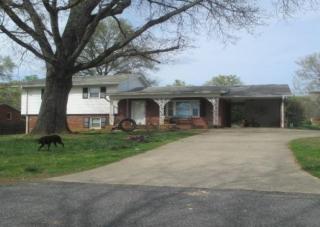 4020 Allison St, Hickory, NC 28601-8147