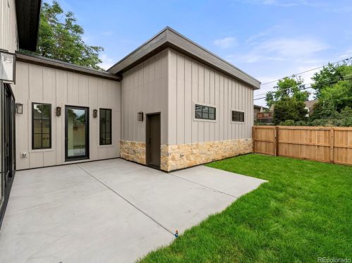 1060 Steele St, Denver CO  80206-3420 exterior