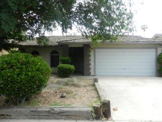 3030 Selland Ave, Fresno, CA 93722-4723