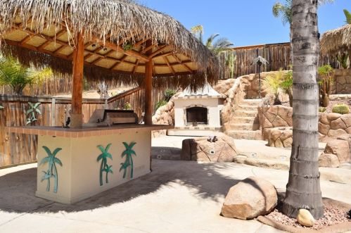 12722 Royal Palm Ln, Riverside CA  92503-7077 exterior