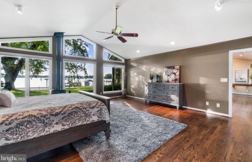 1258 River Rd, Shady Side MD 20764-9694 exterior