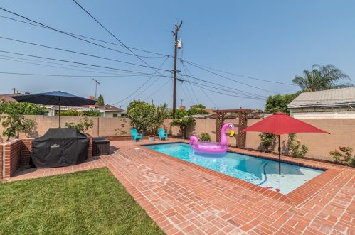 143 Evelyn Dr, Anaheim CA  92805-3419 exterior