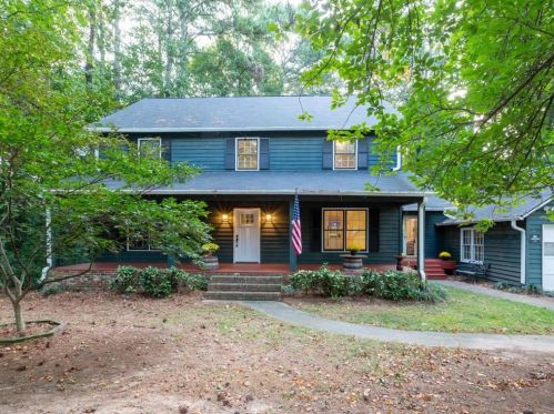 1221 William Robert Dr, Marietta, GA 30008-3529