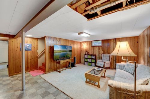 1202 Hoyt Ave, Saint Paul MN  55106-1131 exterior