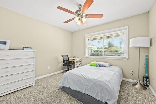 917 Notre Dame St, Upland CA 91786-2761 exterior