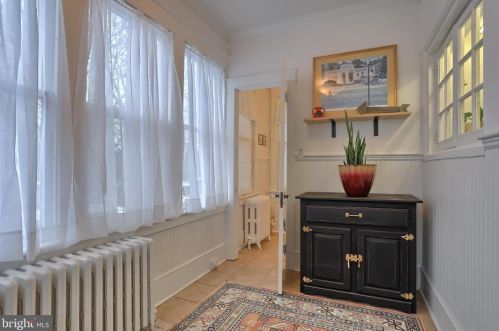 638 State St, Lancaster PA  17603-2641 exterior