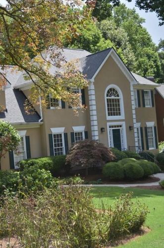 1066 Polo Club Dr, Marietta, GA 30064-1284