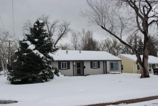 3299 Elm St, Denver CO  80207-1951 exterior