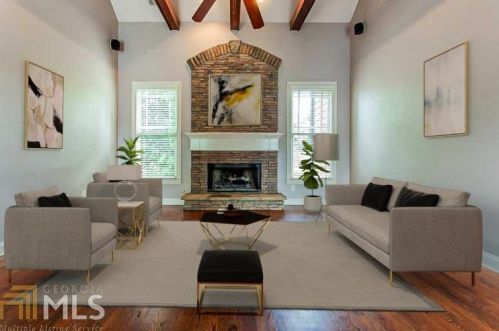 2624 Tullis Cove Dr, Loganville, GA 30052-7623