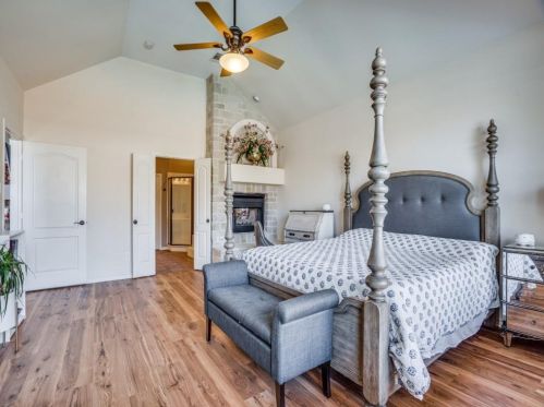 2507 Gln Morris Rd, Carrollton TX 75007-1916 exterior