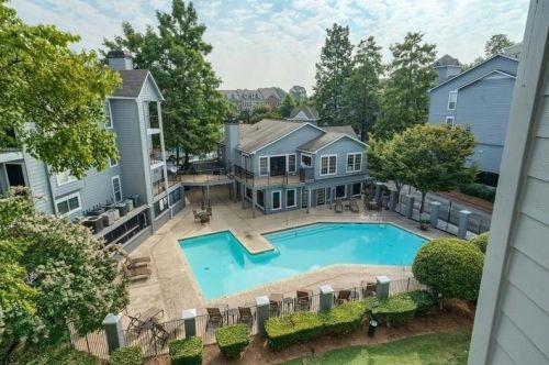 424 Granville Ct, Atlanta GA  30328-3439 exterior