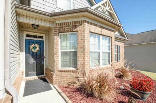 7133 Round Stone Dr, Graniteville, SC 29829-6039