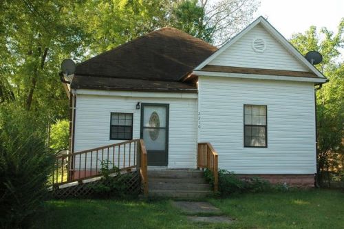 2210 Corning Ave, Parsons, KS 67357-4048