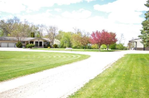 1055 80th St, Montevideo, MN 56265-5036