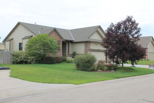 703 Greenleaf Ct, Andover, KS 67002-7425