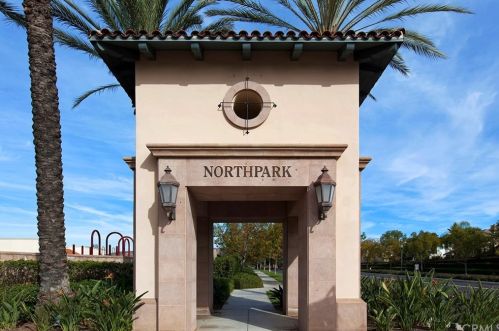 12 Three Rivers, Irvine CA  92602-1029 exterior