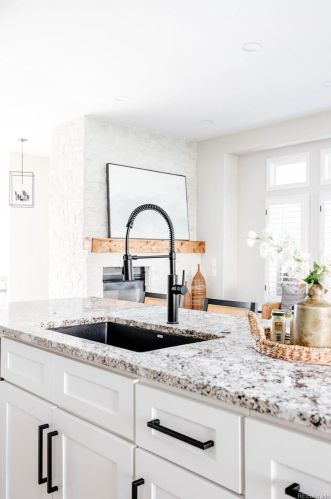 15805 Double Eagle Dr, Morrison CO  80465-9637 exterior