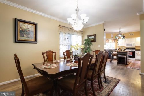 384 Turnberry Dr, Charles Town WV  25414-3930 exterior