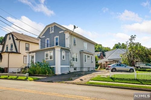 544 Outwater Ln, Outwater, NJ 07026-1025